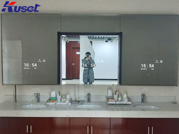 卫生间镜面广告机成为未来数字化应用的发展方向!1